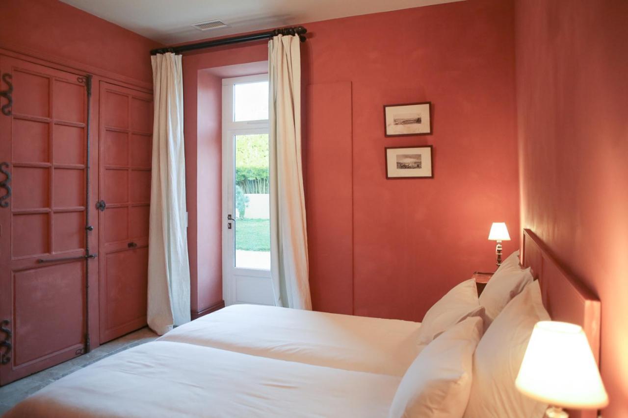 Une Chambre A La Maison Du Ballandreau Monségur Exterior foto